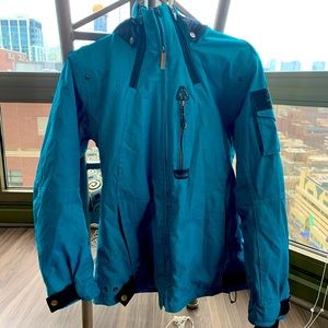 Teal Obermeyer women’s ski/snowboard jacket